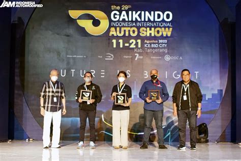 Alva Raih Penghargaan Motor Favorit Kategori Daily Bike Di Giias