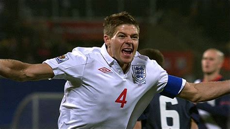 Bbc Sport Football England Captain Steven Gerrard Set To Stay At