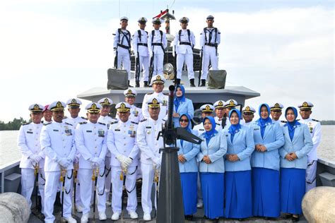 Peringati Hari Dharma Samudera TNI AL Gelar Upacara Tabur Bunga