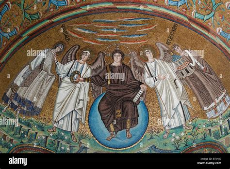 Ravenna Italia 6º C AD mosaicos representando a Cristo como creador