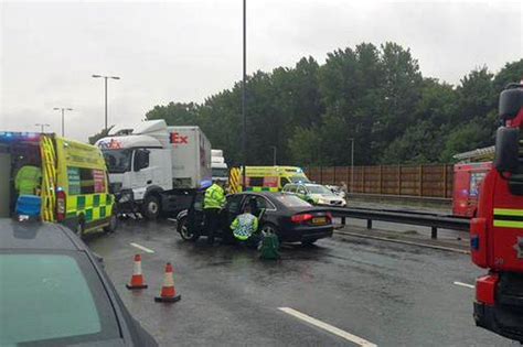 M6 Lorry Crash Closes Motorway Causing Gridlock And Traffic Chaos Itv