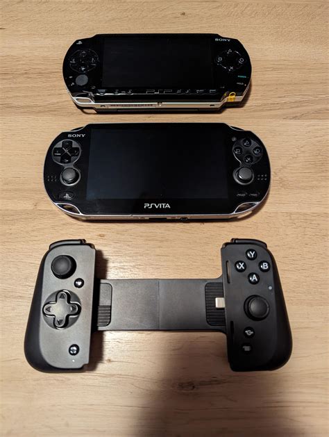 Handheld evolution seems to have taken a wrong turn somewhere. : r/PSP