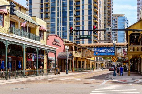 Downtown Orlando Shopping - Malls in Downtown Orlando FL