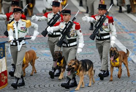 Bastille Day In Pictures Soldiers From 76 Countries March Down Champs