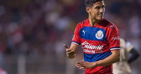 Alexis Vega Y Uriel Antuna Son Separados De Chivas