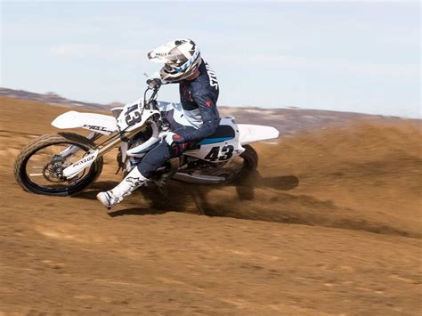 2019 Yamaha YZ450F Dirt Rider 450 MX Shootout Video Dailymotion