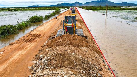 Techniques Episode Building Of Making The New Road Bulldozer Shantui