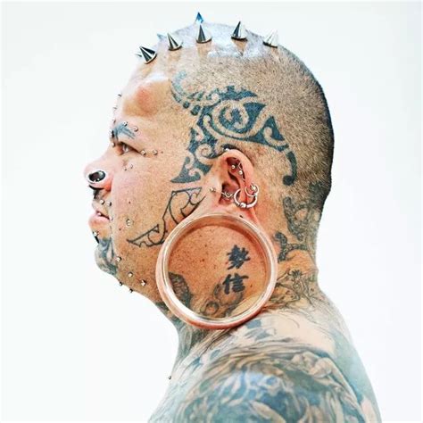 Body Modification Fans With Worlds Biggest Earlobes Like Man Who Can