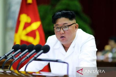 Kim Jong Un Meluncurkan Roket Ganda Super Besar Pada Latihan Tembak