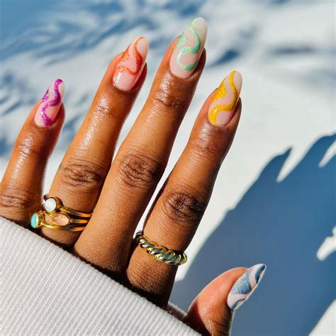 Easy Summer Nail Designs 2022