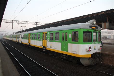 Km En Warszawa Wschodnia Train Station Flickr