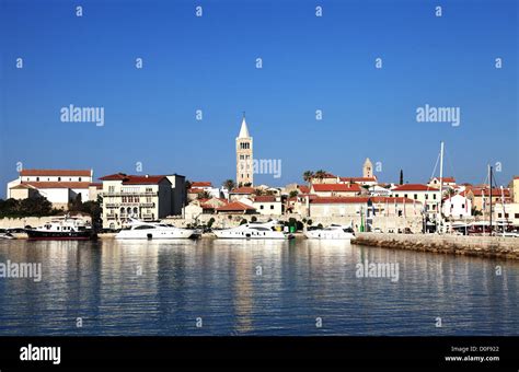 Rab Town Hafen Insel Rab Kroatien Stockfotografie Alamy