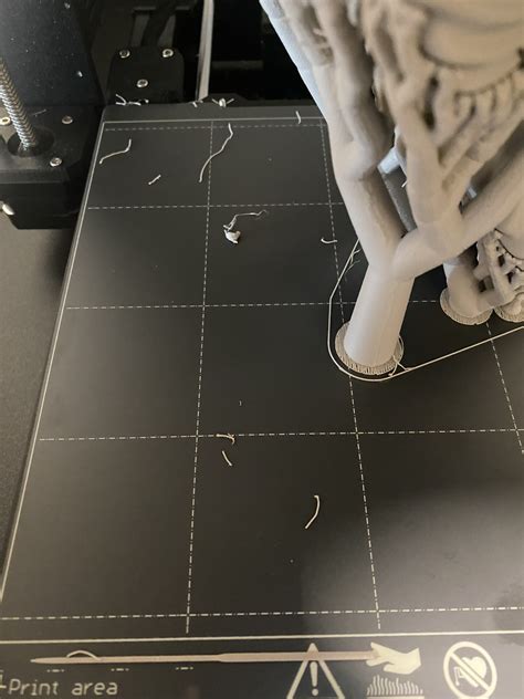 Support has strange spikes and falling debris – How do I print this