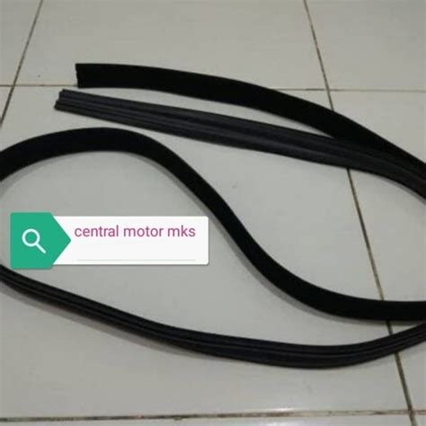 Jual Karet Run Channel Kaca Pintu Depan Katana Di Lapak Atlas Motor Mks