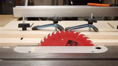 Easy Taper Jointer Jig For The Table Saw Out Of The Woodwork