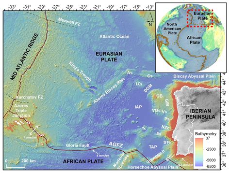 SE Offshore Seismicity Clusters In The West Iberian Margin