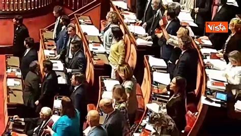 Bagarre In Aula Senato Su Premierato Opposizione Sventola La