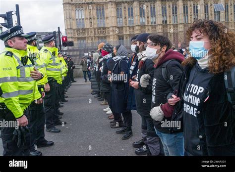 London Uk Jan Police Stop The Marchers On Westminster Bridge