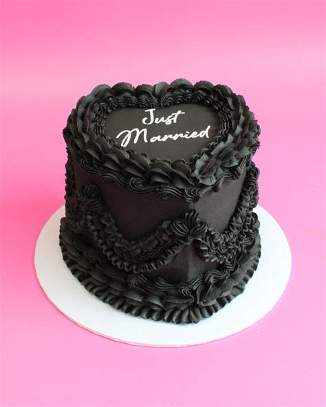 Black Lambeth Cake - Choose Heart or Tall Round | Love Lily Cakes