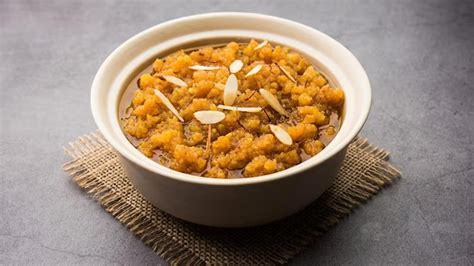 Durga Ashtami Prasad Recipe नए तरीके से सिर्फ 10 मिनट में तैयार करें