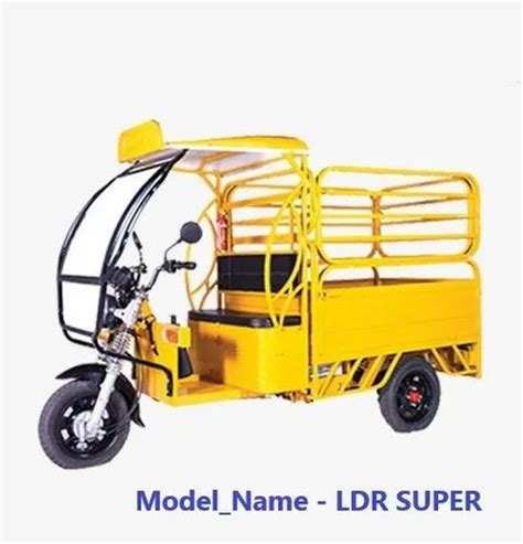 Jangid LDR Super Cargo E Rickshaw Vehicle Capacity 1 Driver At Rs