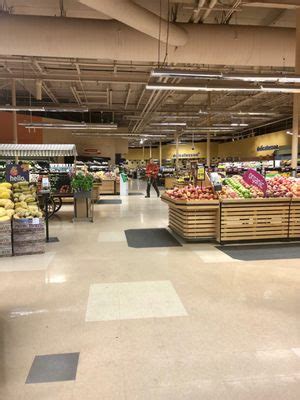 HANNAFORD SUPERMARKETS Updated November 2024 26 Reviews 900