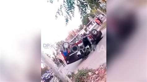 Video Fuerte Choque Entre Un M Vil Policial Y Un Autom Vil Termin Con