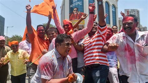 Maharashtra Election Results Bjp Shiv Sena Hold Fort In