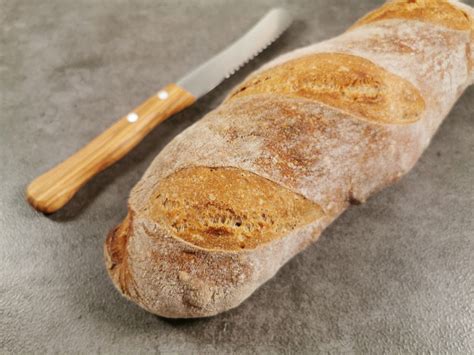 Vollkorn Knäckebrot mit Körnern selber machen einfaches Rezept