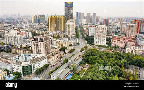 Chengdu skyline hi-res stock photography and images - Alamy