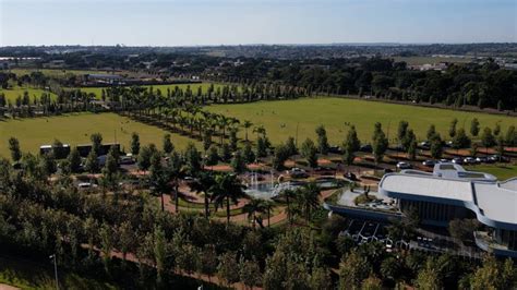 Eurogarden Maring Inaugura Primeiro Pr Dio Em Bairro Planejado