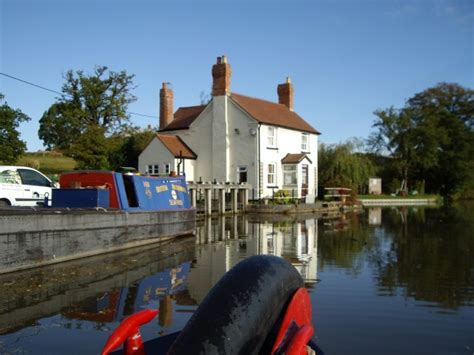 Six reasons why a canal boat holiday will delight your family