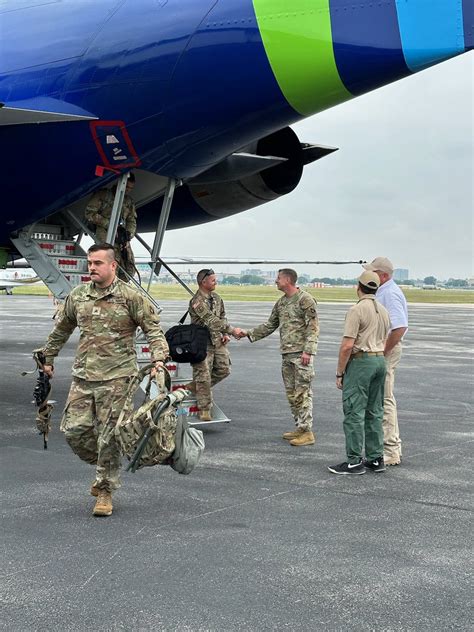 Greg Abbott On Twitter Florida National Guard Service Members Arrived