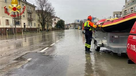 Frane Nel Massese E Forti Piogge Nel Livornese Pisano E Grossetano