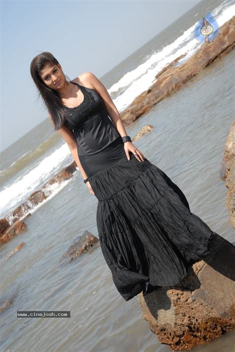 Nayanthara New Hot Stills Photo Of