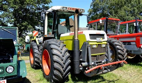 Claas Xerion Specs Engine Transmission Dimensions