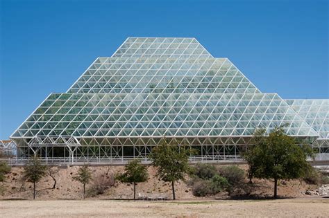 What the Heck is the Biosphere 2 in Arizona? - Drivin' & Vibin'