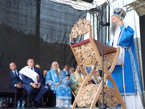 Patrijarh srpski u Zvorniku nakon 90 godina Osveštan novi hram FOTO