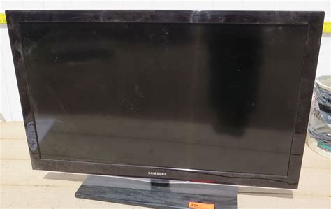 Samsung Flat Screen TV