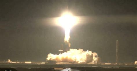 Watch the highlights of SpaceX's Falcon Heavy rocket launch | Digital ...