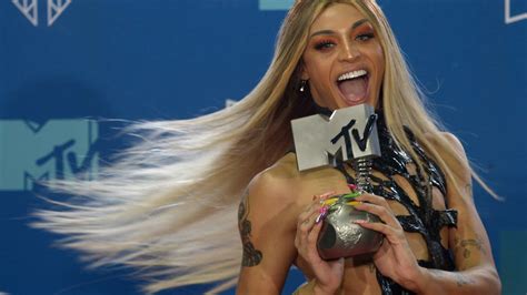 Pabllo Vittar lidera em troféus do MTV Miaw 2021