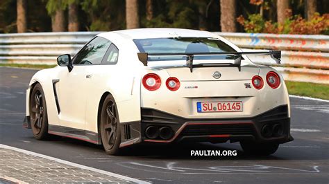 Spied Nissan Gt R Nismo Seen At The Ring Nissan Gt R Nismo