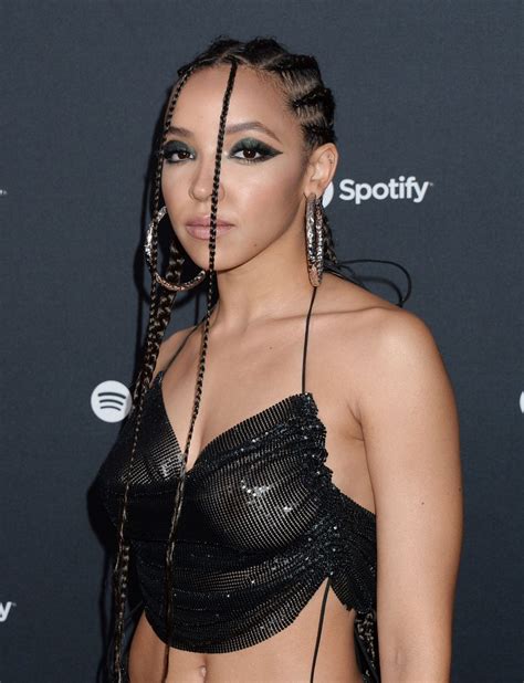 Tinashe Flaunts Her Tits At The Spotify Best New Artist Party 44