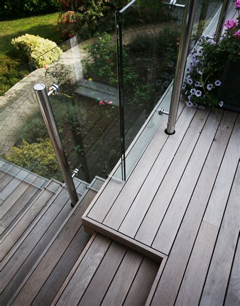 Terrasse en bois escalier en Ipé réalisé avec notre Système Softline