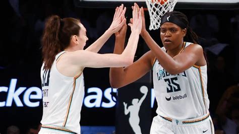 Wnba Free Agency Tracker Former Mvp Jonquel Jones Returning To