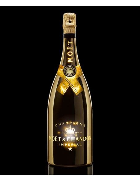 Mo T Chandon Bright Night Led Limited Edition Magnum Cl