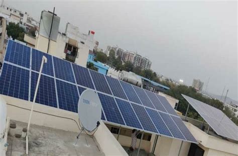 Mounting Structure Polycrystalline Off Grid Solar Power Plant For Residential And Commercial