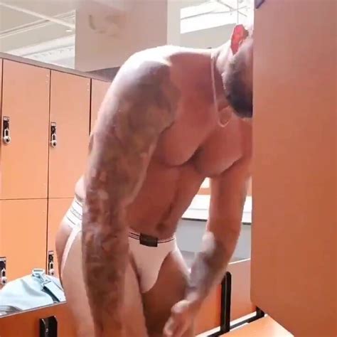 Naked Lockerroom New Friends ThisVid