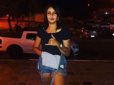 Mulher Morta A Tiros E Homem Baleado Na Cidade De Uni O