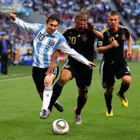 Lionel Messi vs Germany World Cup 2010